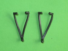 Timpo Toys  Ersatzteil  Kutsche   Geschirr Verbindung Deichsel zu Pferd  schwarz