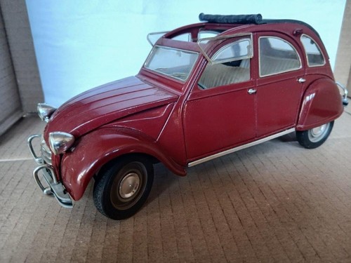 Citroen 2cv solido aus - solido,