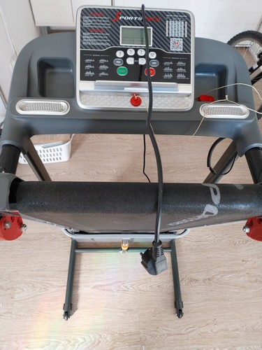 Laufband elektrisch 10km - /h, lcd