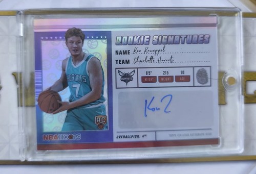 Topps signature class - signature, 26