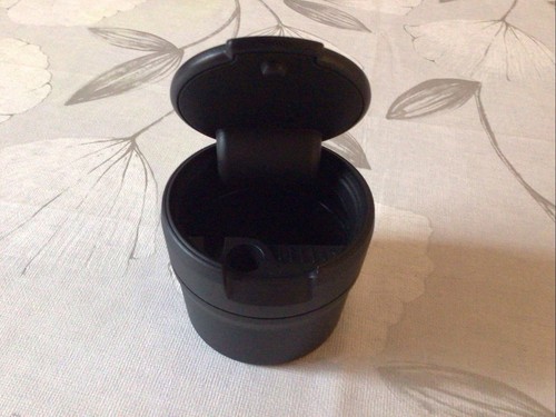 Aschenbecher - ,