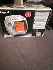 Bench Radiowecker Deckenprojektor Nachtuhr