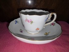 Meissen Streublümchen mit Goldranddekor 1 Kaffeetasse + Untertasse 1. Wahl