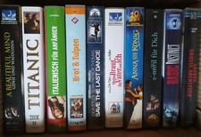 10 VHS-Filme - A Beautifull Mind, Titanic, Anna und der König, Basic Instinkt ua