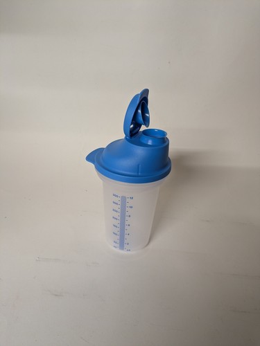 Tupperware mix fix shake - tupperware, shake-it