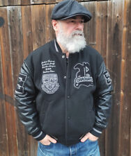 Collegejacke L H&M Baseballjacke mit Stickerei und Patches schwarz Bomberjacke