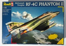 RARE VTG Revell #04702 1/32