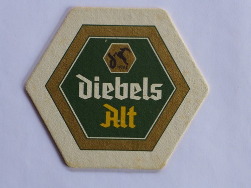 Bierdeckel issum diebels alt - -,