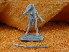 Mithril Miniatures M13 - Sindarin Elf Female Scout -  Herr der Ringe S5-F4-79