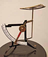 Antike mechanische Briefwaage