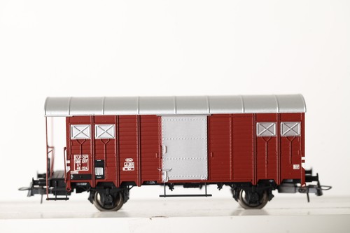 Roco gedeckter güterwagen - h0,