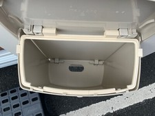 Wohnwagen Mülleimer Hartal