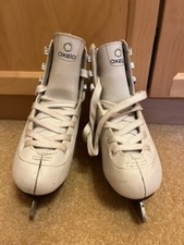 Kinder-Schlittschuhe, weiß, mit Schnürung, gebraucht, Größe 31, Marke "Oxelo"