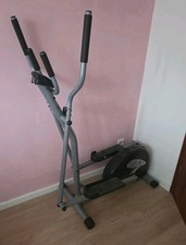 Ellipsentrainer für Bauch-Beine-Po-Training, Muskel- und Ausdauertraining, Sitz