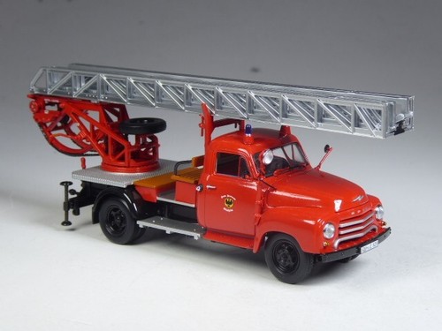 Minichamps opel blitz - opel,