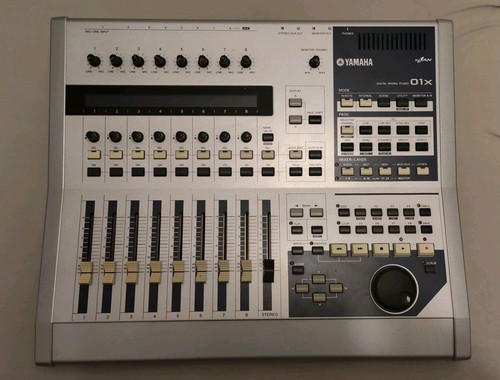 Yamaha 01x digital - yamaha,