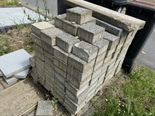 Gehweg Steine Terrassen Platten zu verschenken