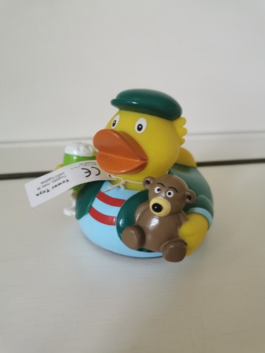 Badeente berlin 8 - berlin,
