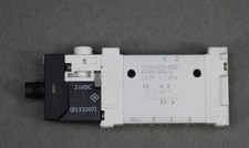 Festo Magnetventil VUVG-LK10-M52-AT-M5-1R8L-S