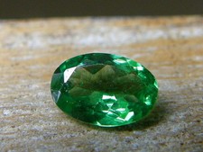 1 Tsavorit Granat 0,53 ct oval