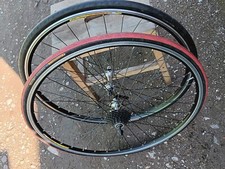 Rennrad Laufräder Mavic CXP 22. Nabe Shimano 105 und 9 Fach