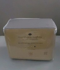 Northern Nights 300 Fäden 100