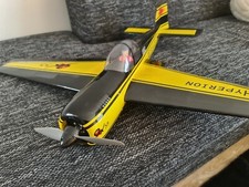 HYPERION YAK Warbird RC Modellflugzeug, 4 neue Servos, Motor & AVIAN Regler+Akku