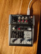 Behringer Xenyx 302USB -