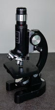 Mikroskop C.O.C. 50fach bis 1200fach mit Lampe und Zubehör
