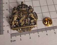 Pin anstecker königreich - pin/anstecker,