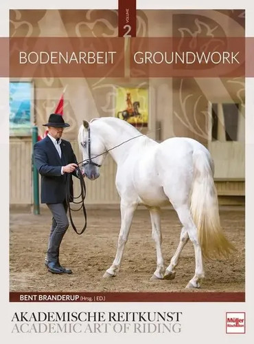 Bodenarbeit der - bodenarbeit, in