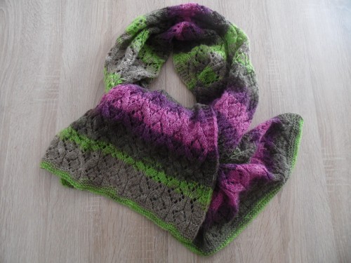 Schal selbstgestrickt neu - schal,
