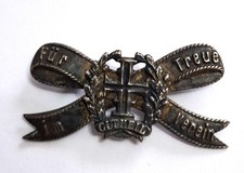 Altes Kriegerverein Abzeichen / Für Treue im Verein / Kreuz im Eichenlaub Silber