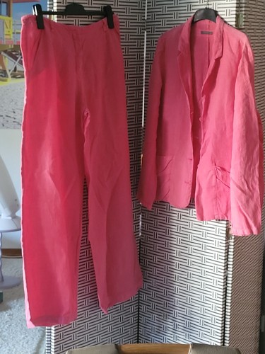 Rosa leinenanzug jacke und - rosa,