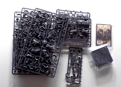 Initiates miniaturen - 12,