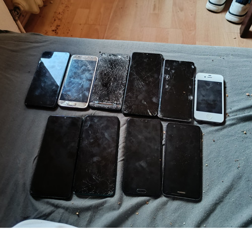 Samsung huawei apple - huawei,