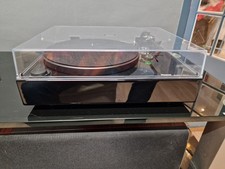 Magnat MTT-990 mit Tonabnehmer