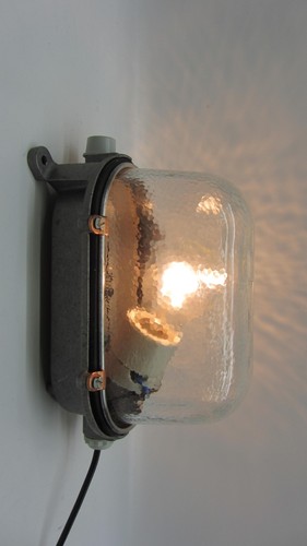 Ddr ip54 bunkerlampe - ddr,