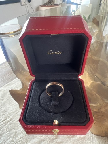Cartier love ring 18kt - cartier,