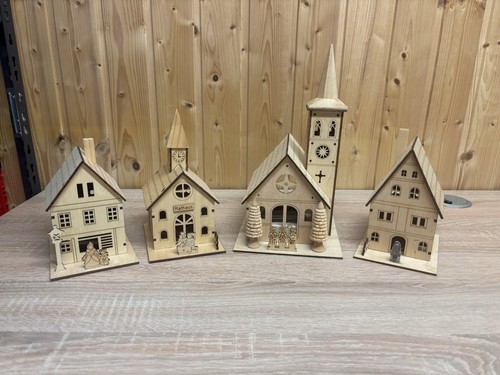 Weihnachtsdorf aus holz mit - aus,