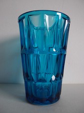 Vase gepresst aus blauem