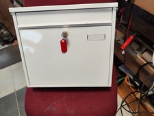 Briefkasten Metall weiß mit Schloss ab 1,-€