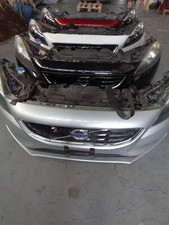 VOLVO V40 II 2012-2015