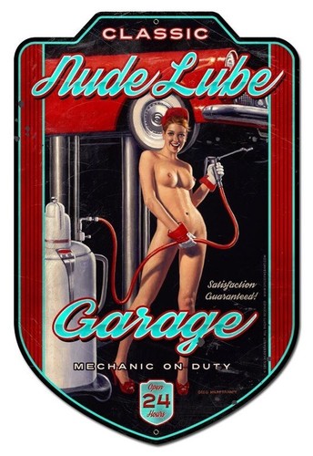 Nude lupe garage - lupe,