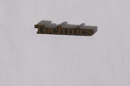 Technics logo gold - 2,