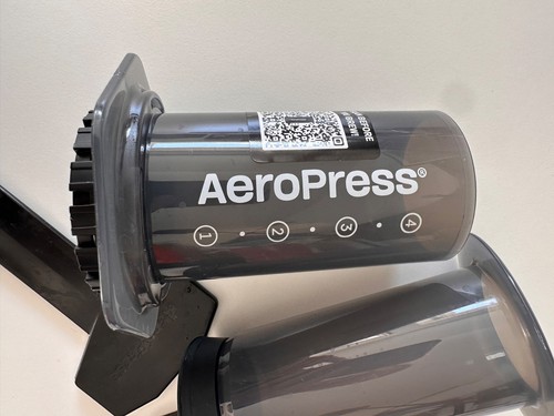 Aeropress mit filterhalter und - aeropress,