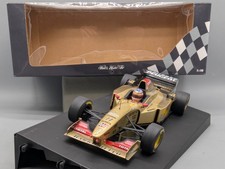 Modellautos 1:18 Minichamps