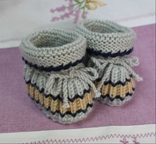 Babyschuhe gestrickt gehäkelt