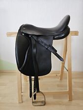 Hemano Dressursattel, schwarz, 17,5" Kammer 33, sehr guter Zustand