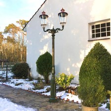 Zweiköpfige Mastlaterne -